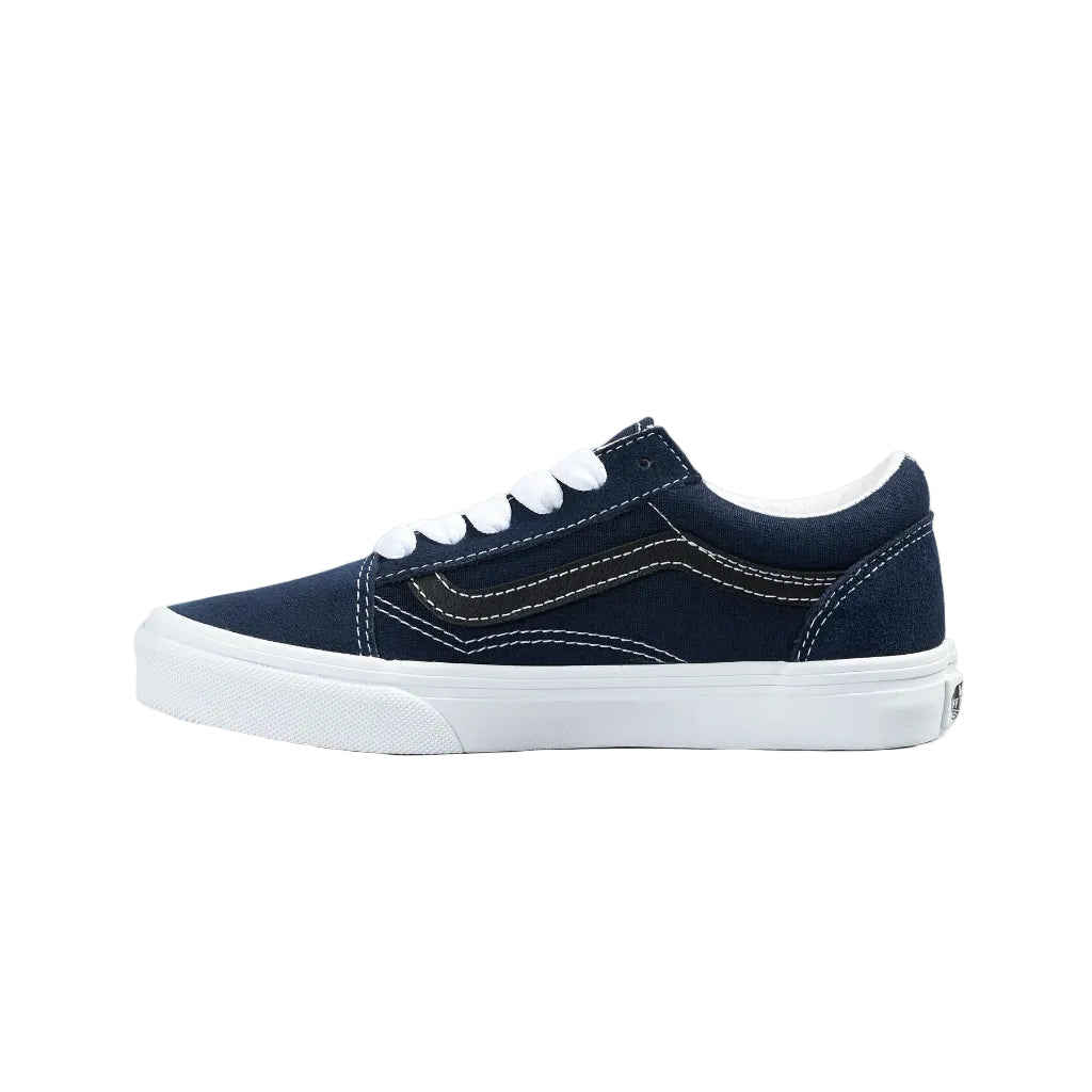 Navy blue sneaker with white sole on a white background