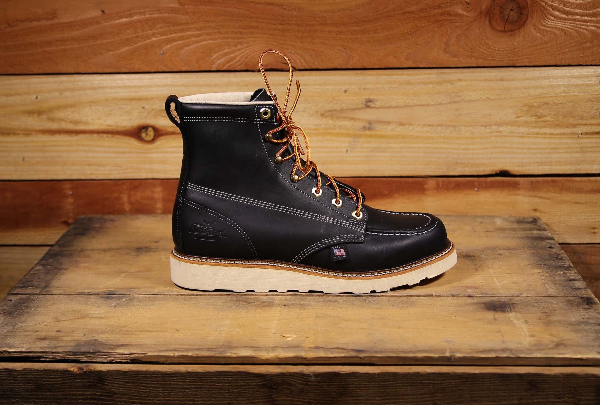 Thorogoods Moc Toe - Black
