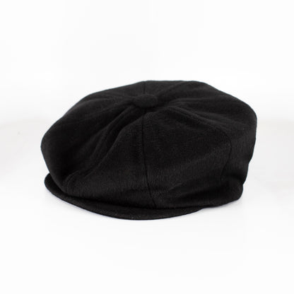 Big Apple Velvet Cap - Black