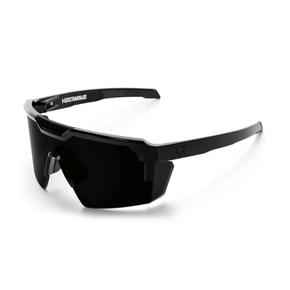 Future Tech Z87+ Gloss Black Frame / Ultra Black  Lens on a white background