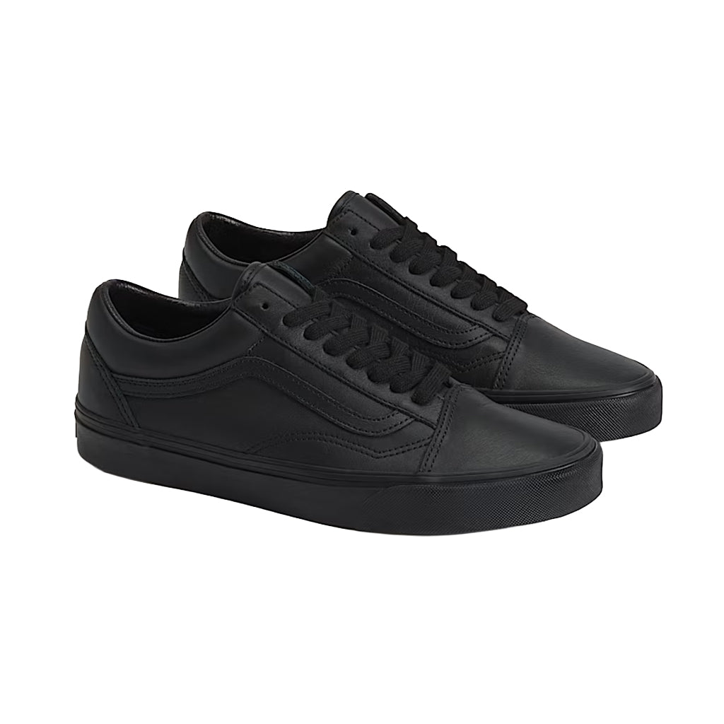 Representative model photo. Confirm the selected color on Amazon. Vans Unisex-Adult Old Skool Classic representative model photo