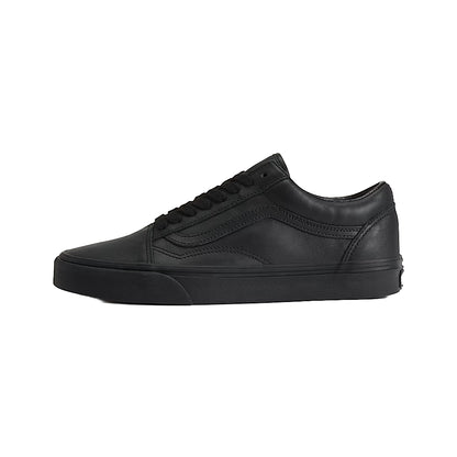Side view of a Black leather Vans Old Skool on a white background 