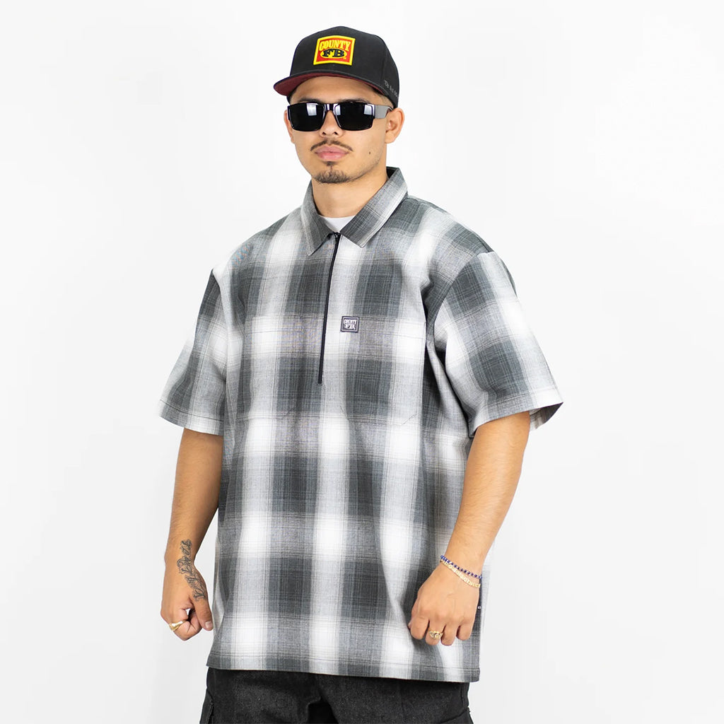 Short Sleeve Checker Zip Shirt Charcoal/White